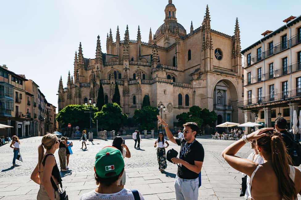 Madrid: Toledo & Segovia Tour w/ Cathedral, Alcazar & Lunch - Segovia’s Order of Stops: Aqueduct First, Then Gothic and Castle