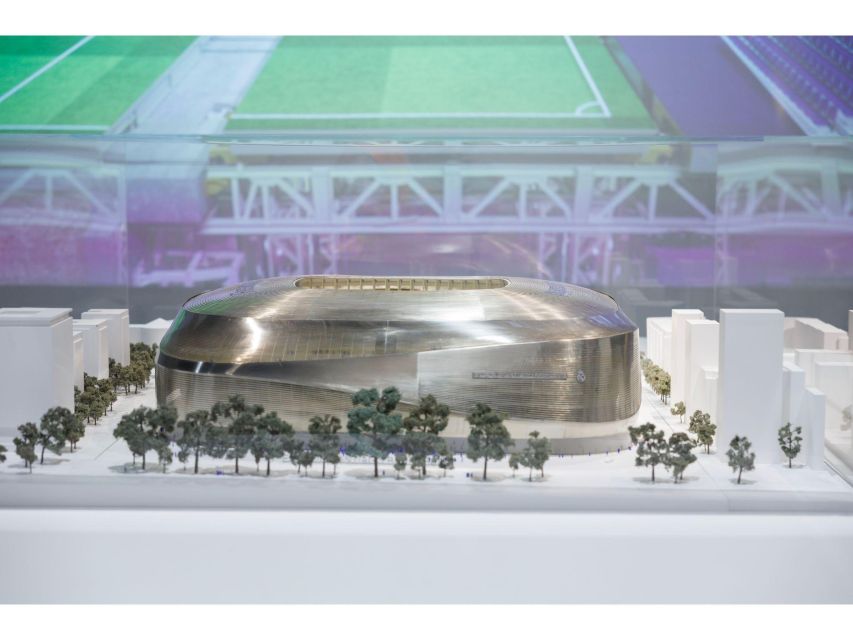 Madrid: Tour Bernabéu Entry Ticket - From stands to pitchside: how the Bernabéu tour actually moves