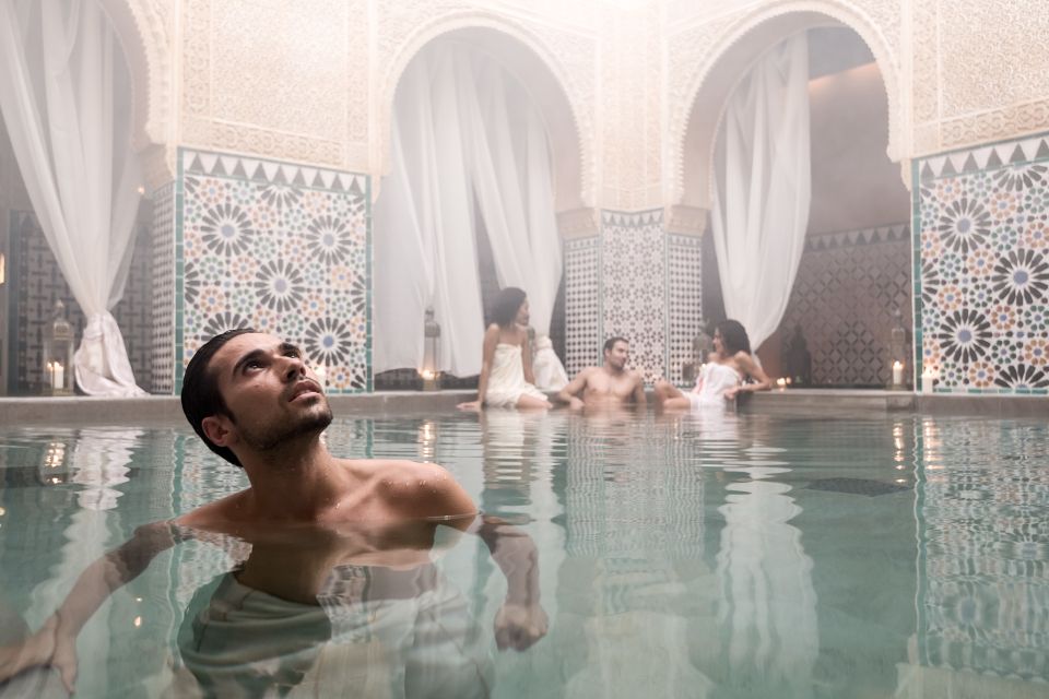 Malaga: Hammam Al Ándalus Entry Ticket with Massage - What’s included (and what you should bring so you don’t stress)