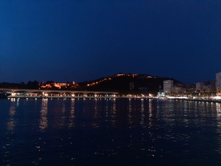 Málaga: Sunset Catamaran Trip - When Málaga turns chilly: weather, seasickness, and seasonal timing
