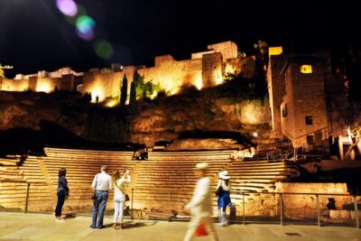 Malaga Wine & Tapas Small Group Guided Tour - Stop 1 at La Calle Larios: the iconic start that sets the tone