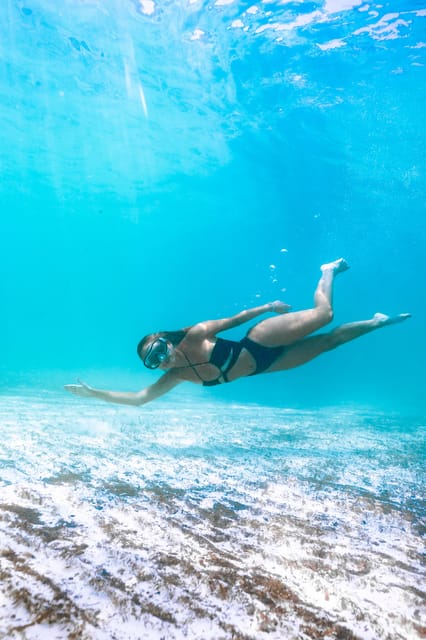 Menorca: Coves and Beaches Boat Trip w/ optional Paella - Boat ride comfort: smooth sailing, big groups, and seat strategy
