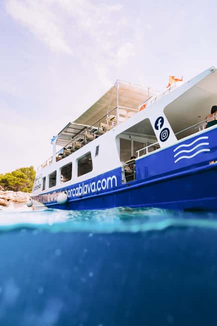 Menorca: Coves and Beaches Boat Trip w/ optional Paella - Lunch onboard: chicken & seafood paella with sangria or orangeade