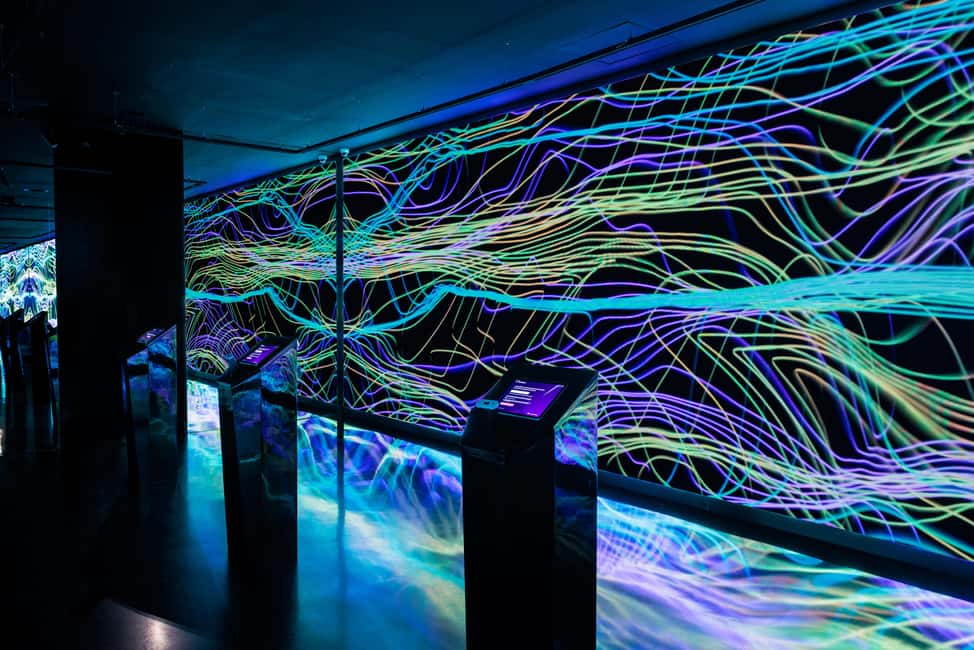Moco Museum Barcelona: Modern & Contemporary Art - Diamond Matrix by Studio Irma: the light room that feels like a visual puzzle