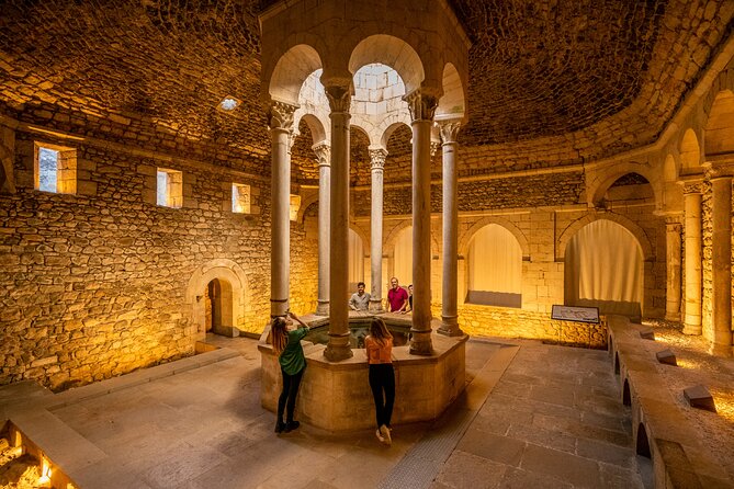 Montserrat, Girona & Costa Brava Guided Day Trip from Barcelona - Girona Old Town Highlights: Jewish Quarter, Cathedral, Onyar River, and Game of Thrones