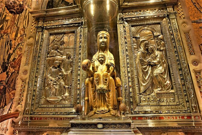 Montserrat with Cog-Wheel Train & Black Madonna Priority Access - Inside the monastery story: architecture, monks, and the guided rhythm