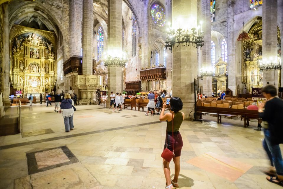 Palma: Cathedral of Mallorca Skip-the-Line Entry Ticket - Facades and portals: what to look for without needing a guide