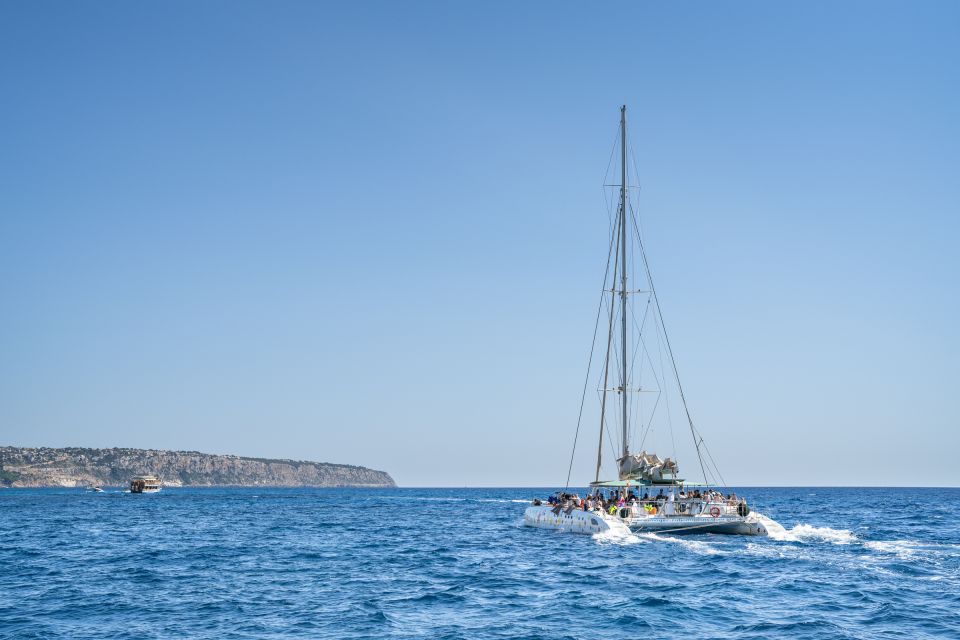 Palma de Mallorca: 5-Hour Catamaran Cruise with Lunch & Swim - Palma de Mallorca Catamaran Coves: What Makes This Cruise Worth It