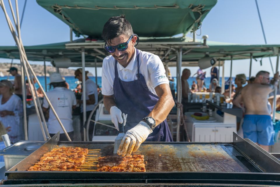 Palma de Mallorca: 5-Hour Catamaran Cruise with Lunch & Swim - Getting There and Boarding Smoothly: Avoid the First-10-Minute Chaos