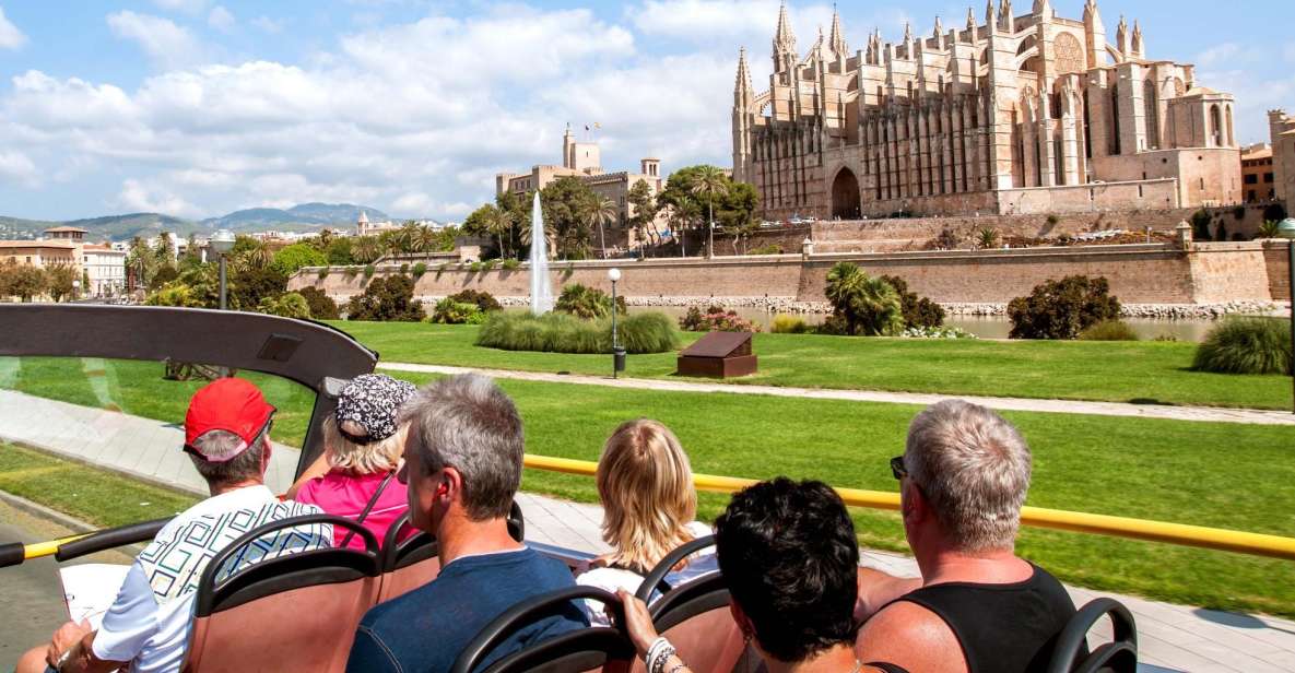 Palma de Mallorca: City Sightseeing Hop-On Hop-Off Bus Tour - Stop-by-stop around Palma: what to do at each key moment