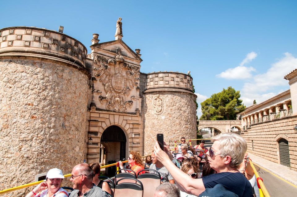 Palma de Mallorca: City Sightseeing Hop-On Hop-Off Bus Tour - Value check: where $32 makes sense (and when to consider Essential)