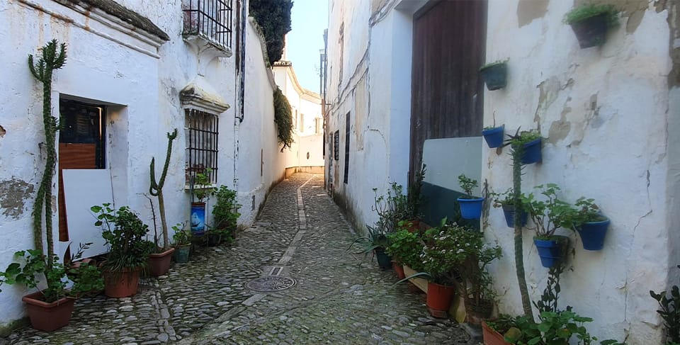 Ronda and Setenil Tour with Free Time and Map from Málaga - Setenil de las Bodegas: The Rock Houses and the Town Center Train Ride