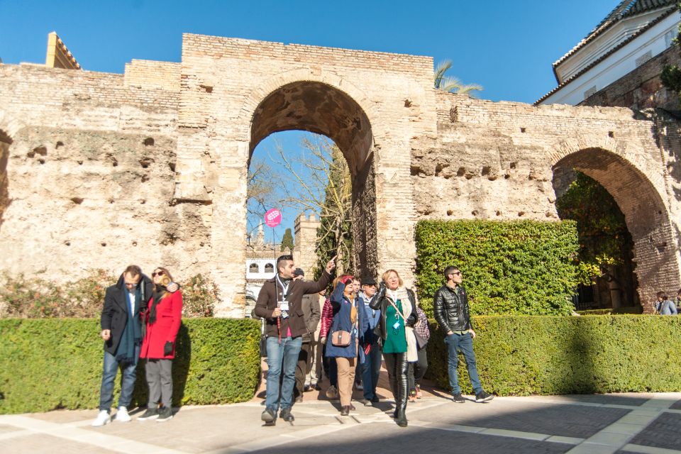 Seville: Alcázar and Cathedral Entry Ticket and Guided Tour - Timing and pace: how the 3 hours feel on your feet