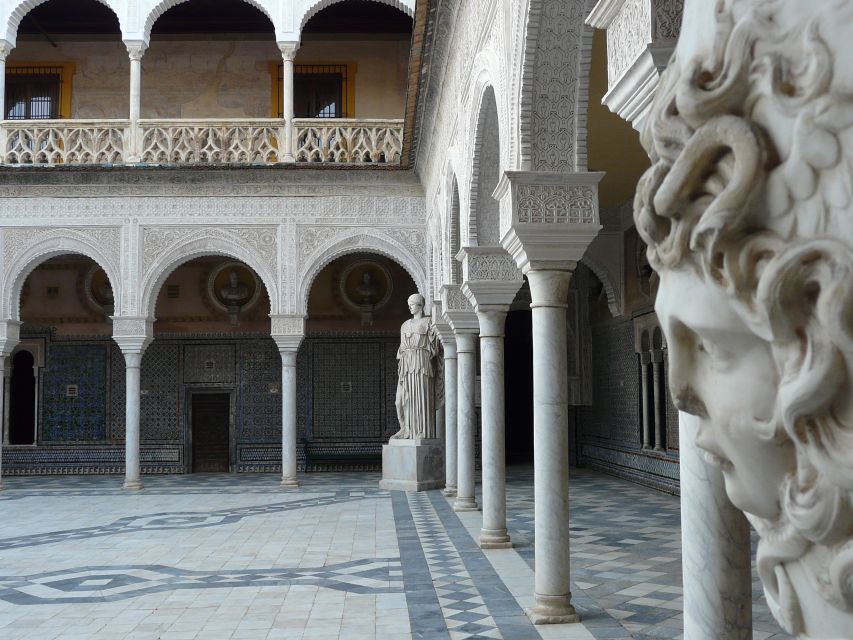 Seville: Casa de Pilatos Ground Floor Entry Ticket - Chapel of Flagellation: the oldest part and the style crossover