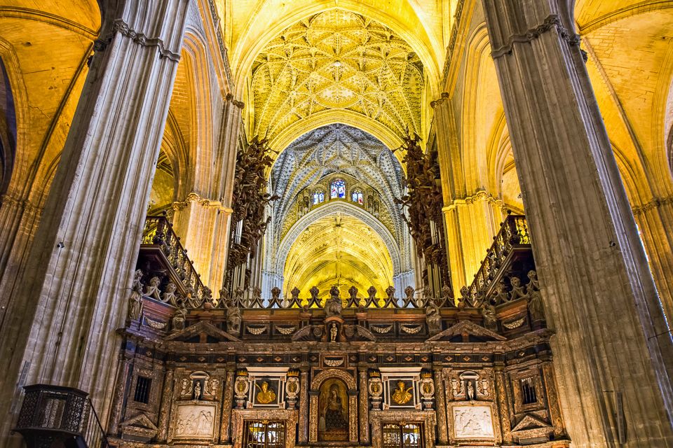 Seville: Cathedral and La Giralda Entry Ticket - Dress Code and On-the-Ground Rules (Your Visit Will Be Smoother)