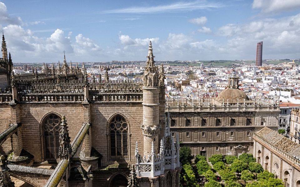 Seville: Cathedral, Giralda & Alcázar Guided Tour - Quick practical notes before you go