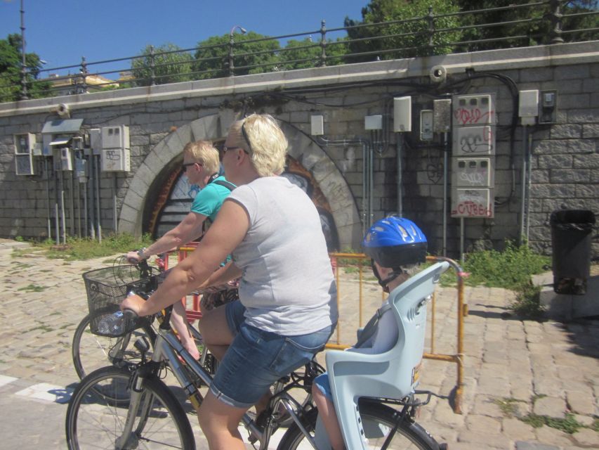 Seville: Highlights City Bike Tour - Triana’s Pottery and Tiles, Plus Flamenco in Context