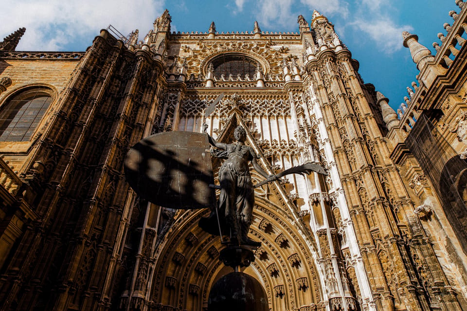 Seville: Priority Access Cathedral, Giralda & Alcázar Tour - How the skip-the-line actually helps (and what it doesn’t solve)