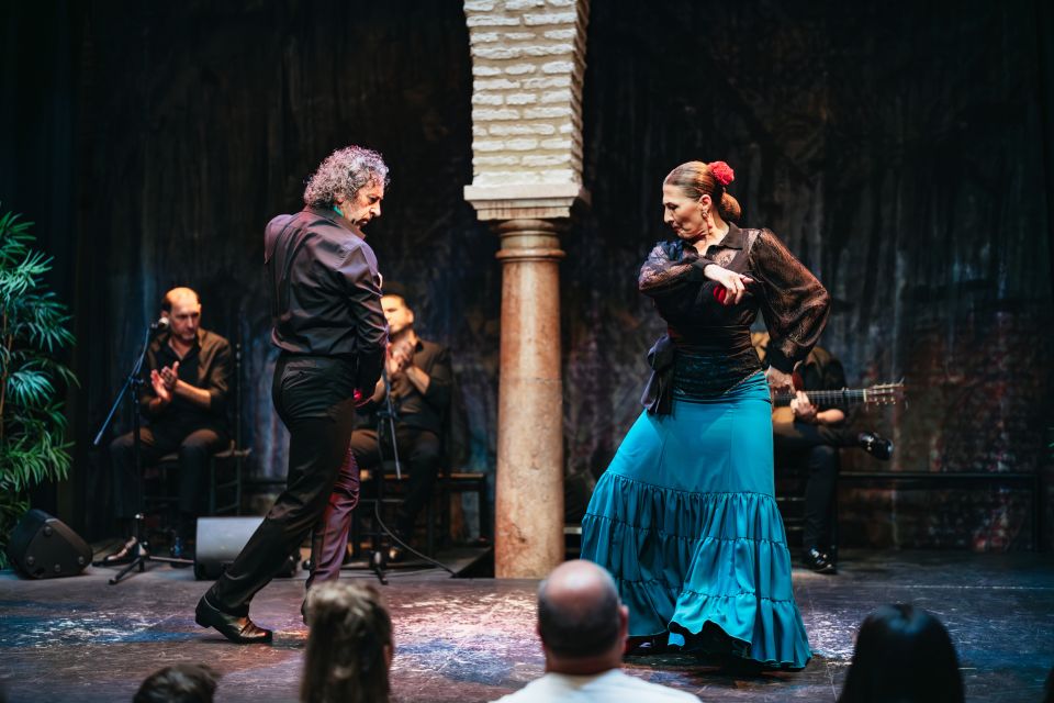 Seville: Puro Flamenco Show with Optional Museum Ticket - Where you meet and how to time your night