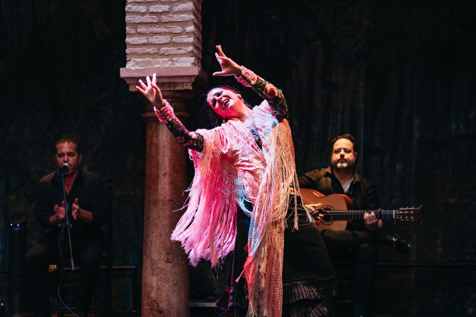 Seville: Puro Flamenco Show with Optional Museum Ticket - Quick do’s for a smoother, better flamenco night