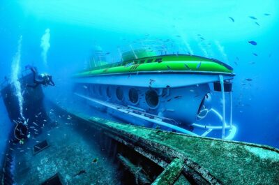 Southern Tenerife: 50-Minute Submarine Dive - Getting On Board Sub Fun Cinco Without Stress