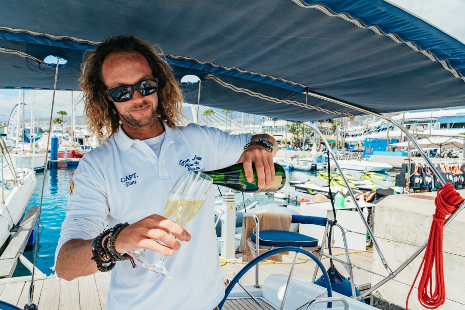Tenerife: Whale & Dolphin Watching with Drinks and Snacks - Key things that make this cruise work