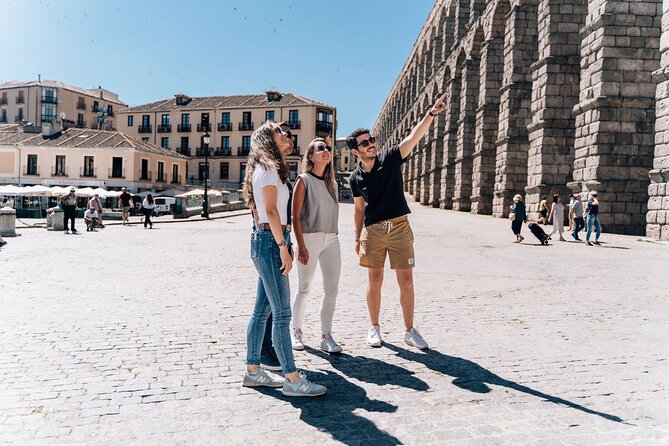 Three Cities in One Day: Segovia, Avila and Toledo from Madrid - Lunch in Ávila: what the included option changes