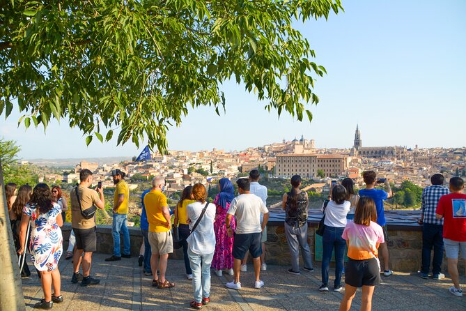 Toledo & Segovia Tour with Cathedral and Alcazar Tickets & Lunch - How Much Walking Is Too Much?: cobblestones, steps, and break timing