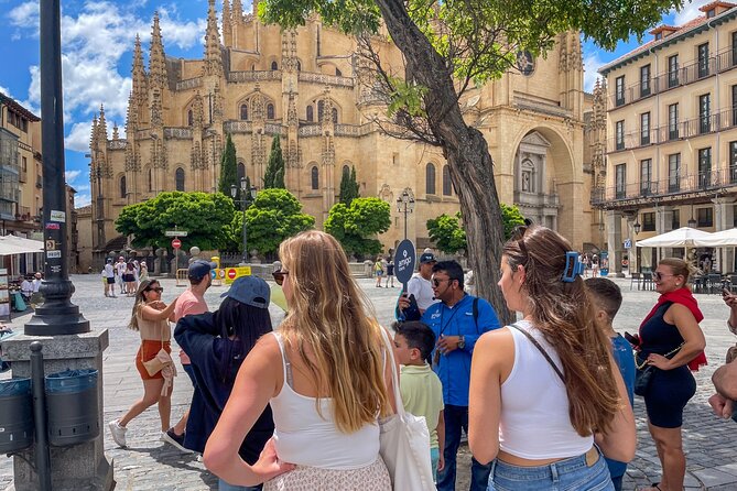 Toledo & Segovia Tour with Cathedral and Alcazar Tickets & Lunch - Damasquinado Workshop Stop: sword forging and Game of Thrones-style craft