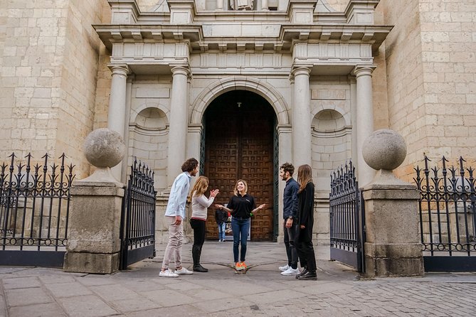 Toledo Tour & Vineyard Walk with Wine Tasting from Madrid - Lunch and Toledo sights: making the most of 1 hour 45