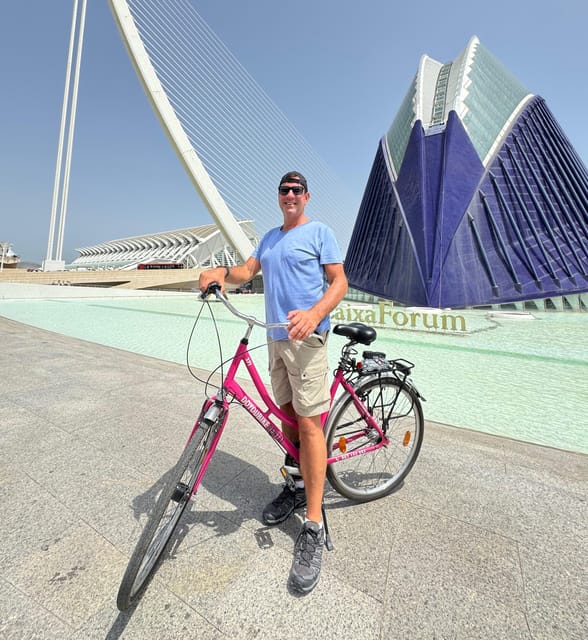 Valencia: City Highlights Guided Bike Tour - Why this 3-hour Valencia route makes sense