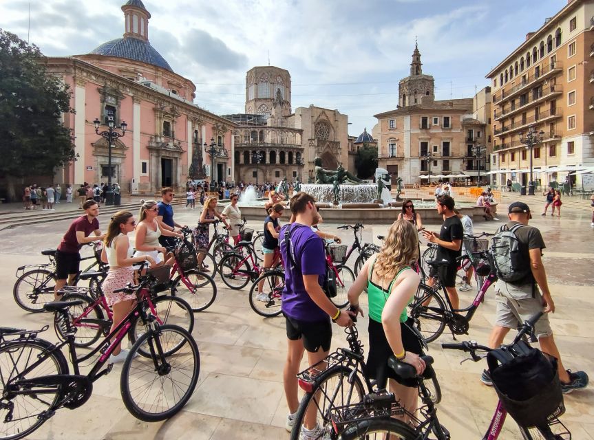 Valencia: City Highlights Guided Bike Tour - Jardí del Túria: a calm, green reset where the pace really matters