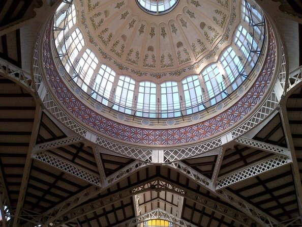 Valencia Old Town Tour with Wine & Tapas in 11th Century Historic Monument - Quick Hits You Should Know